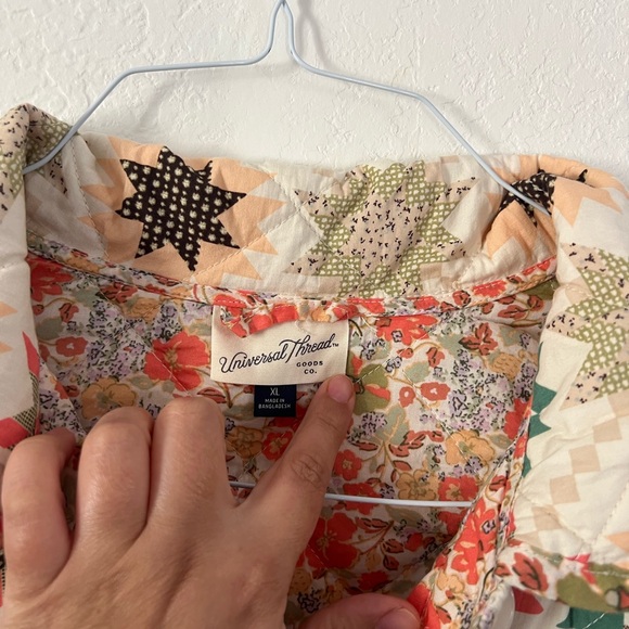 Universal Thread Star Pattern Bomber Jacket - Picture 4 of 6